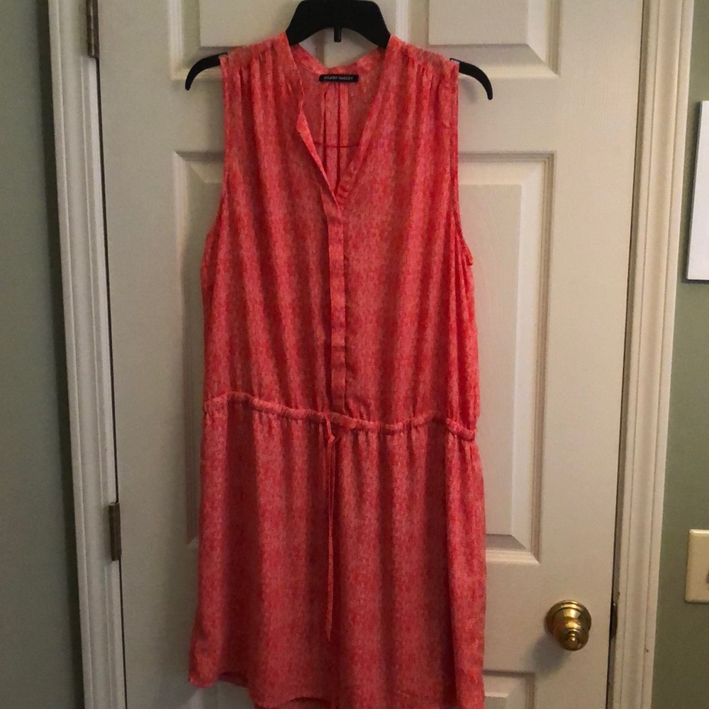 Midi dress that cinches at the waist
